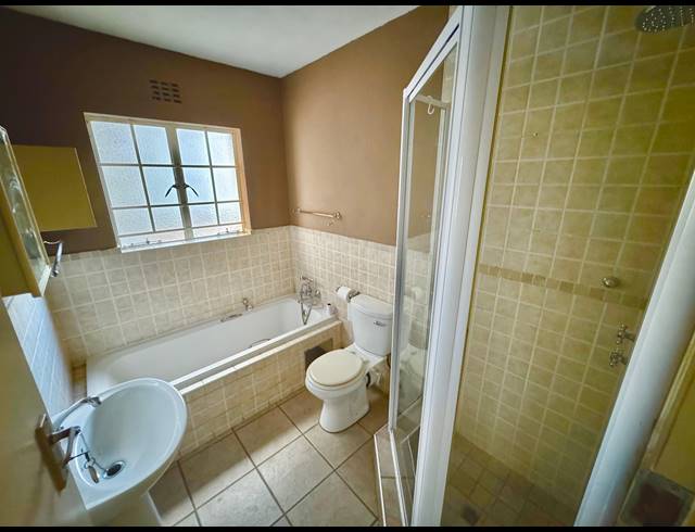 2 BEDROOM APARTMENT FOR SALE IN REYNO RIDGE